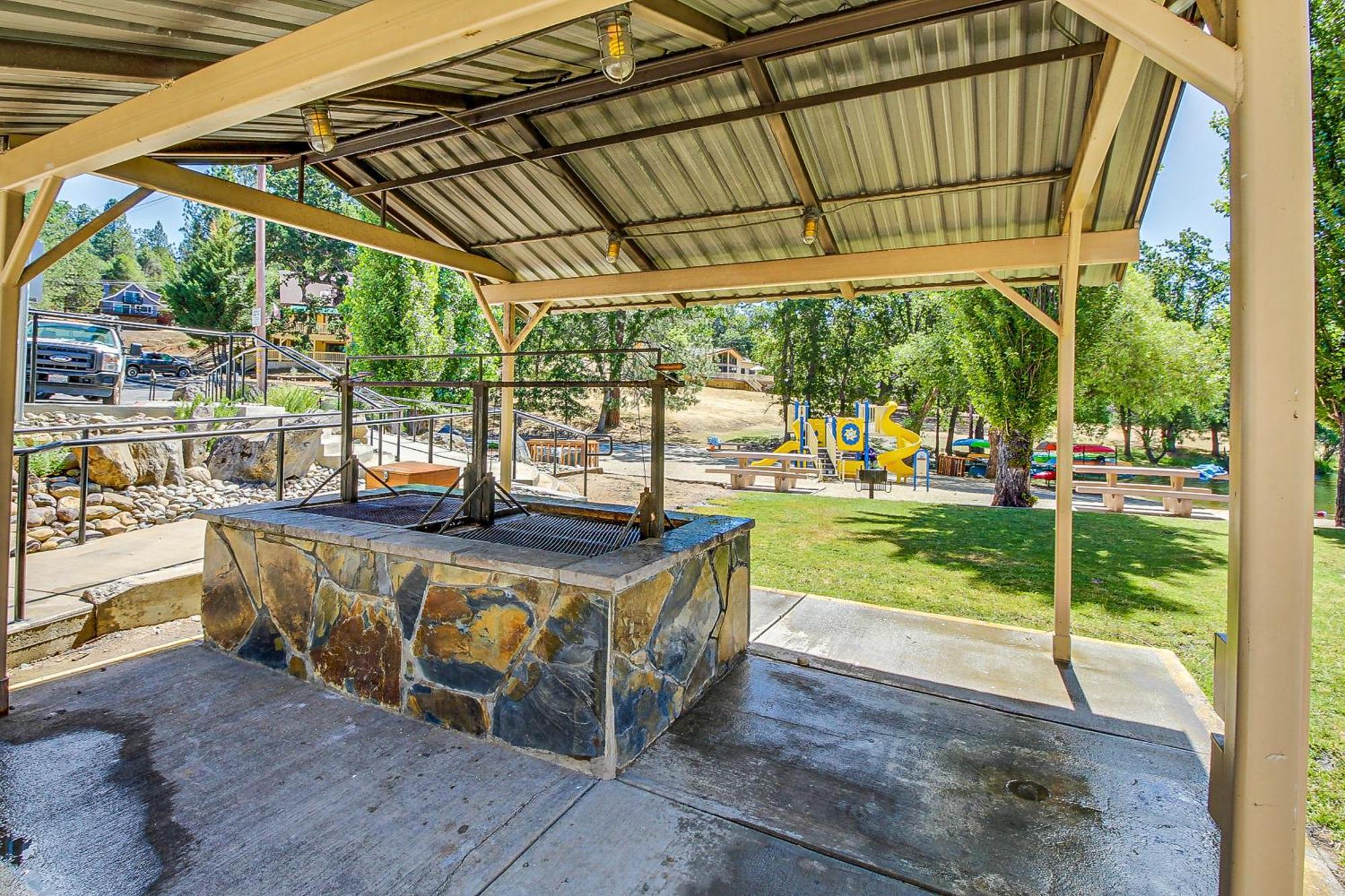 Pine Mountain Magic Villa โกรฟแลนด์ ภายนอก รูปภาพ